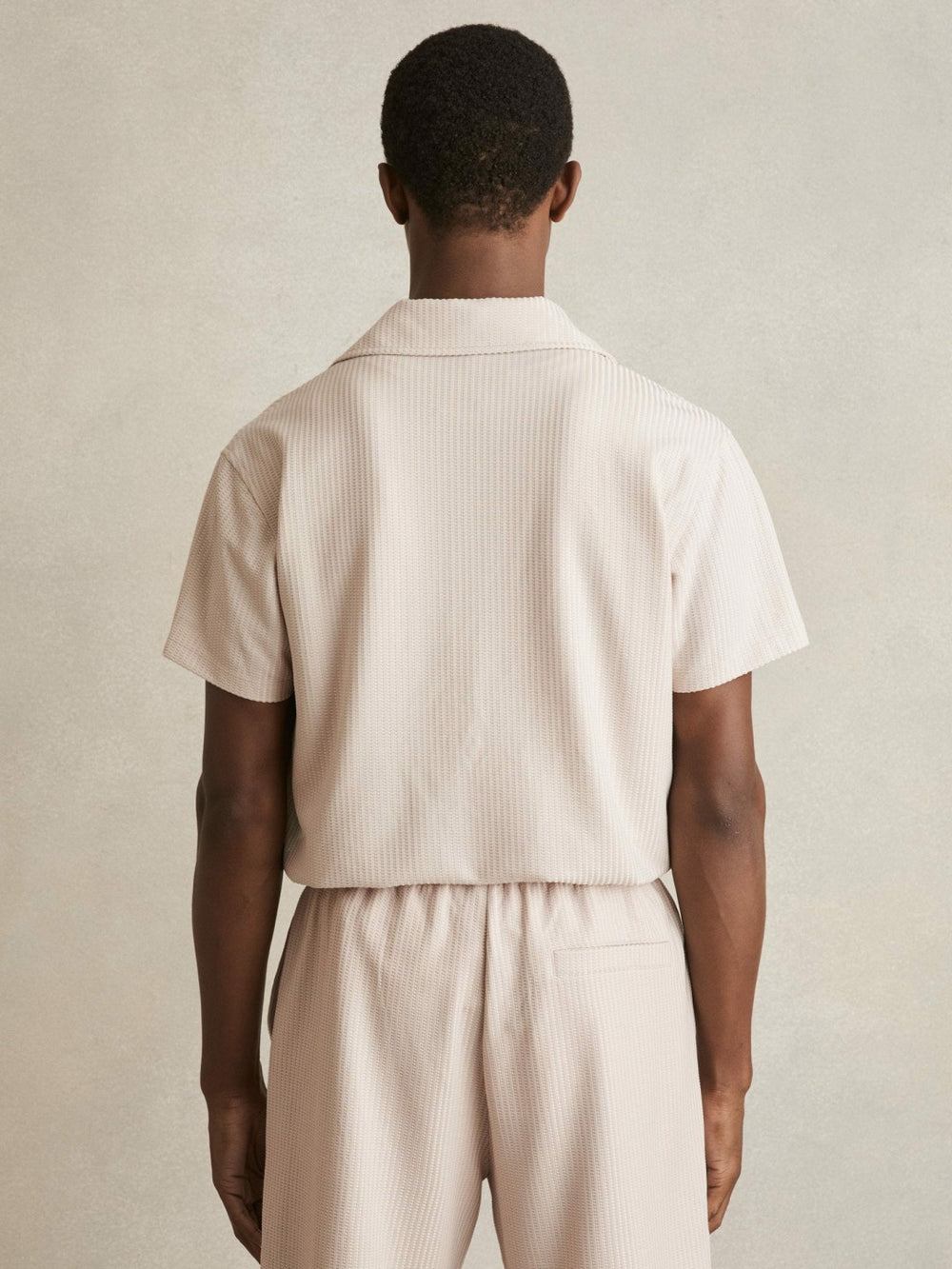 Men Textured-Knit Cuban-Collar Shirt in Champagne