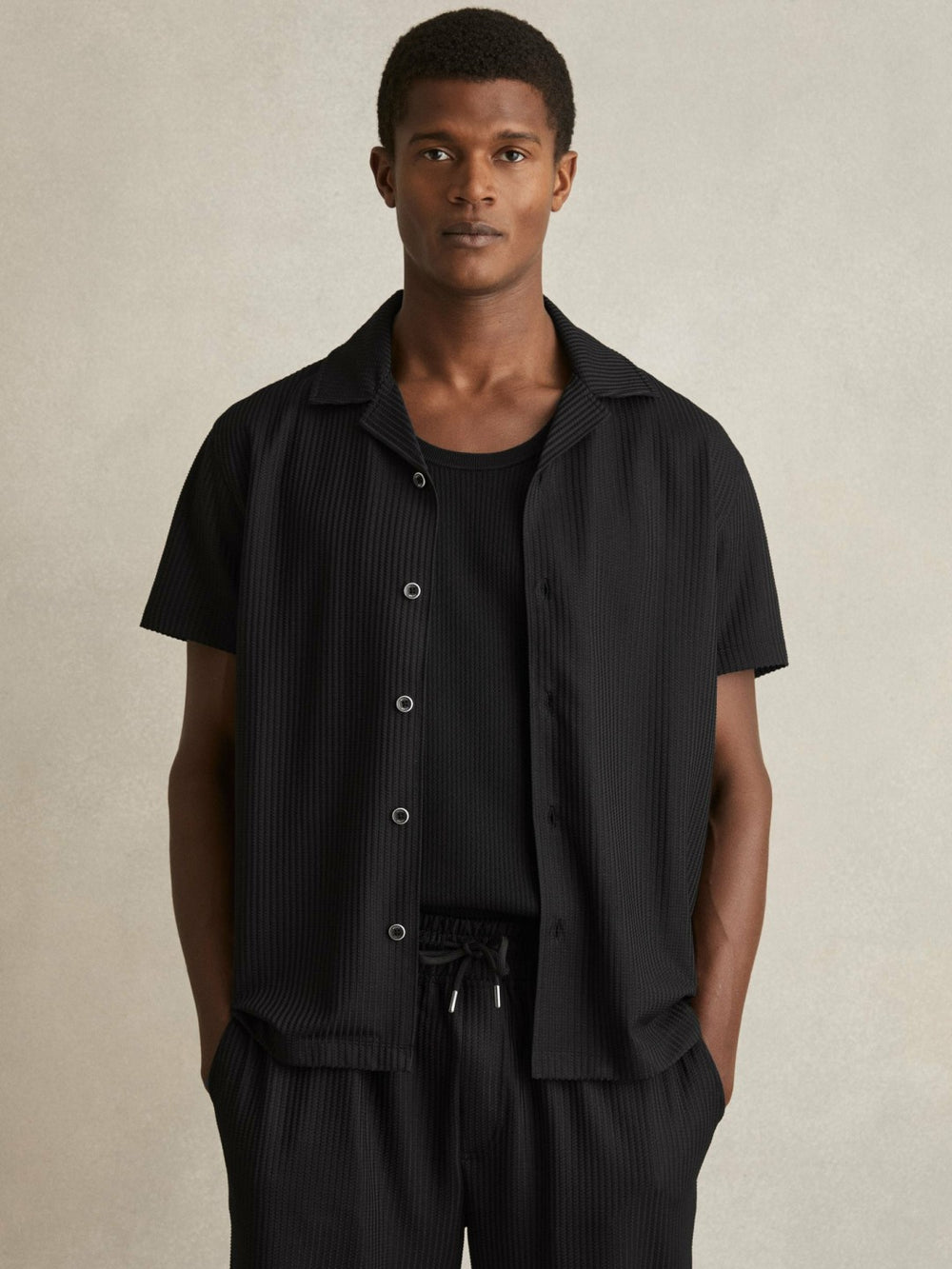 Men Textured-Knit Cuban-Collar Shirt in Black