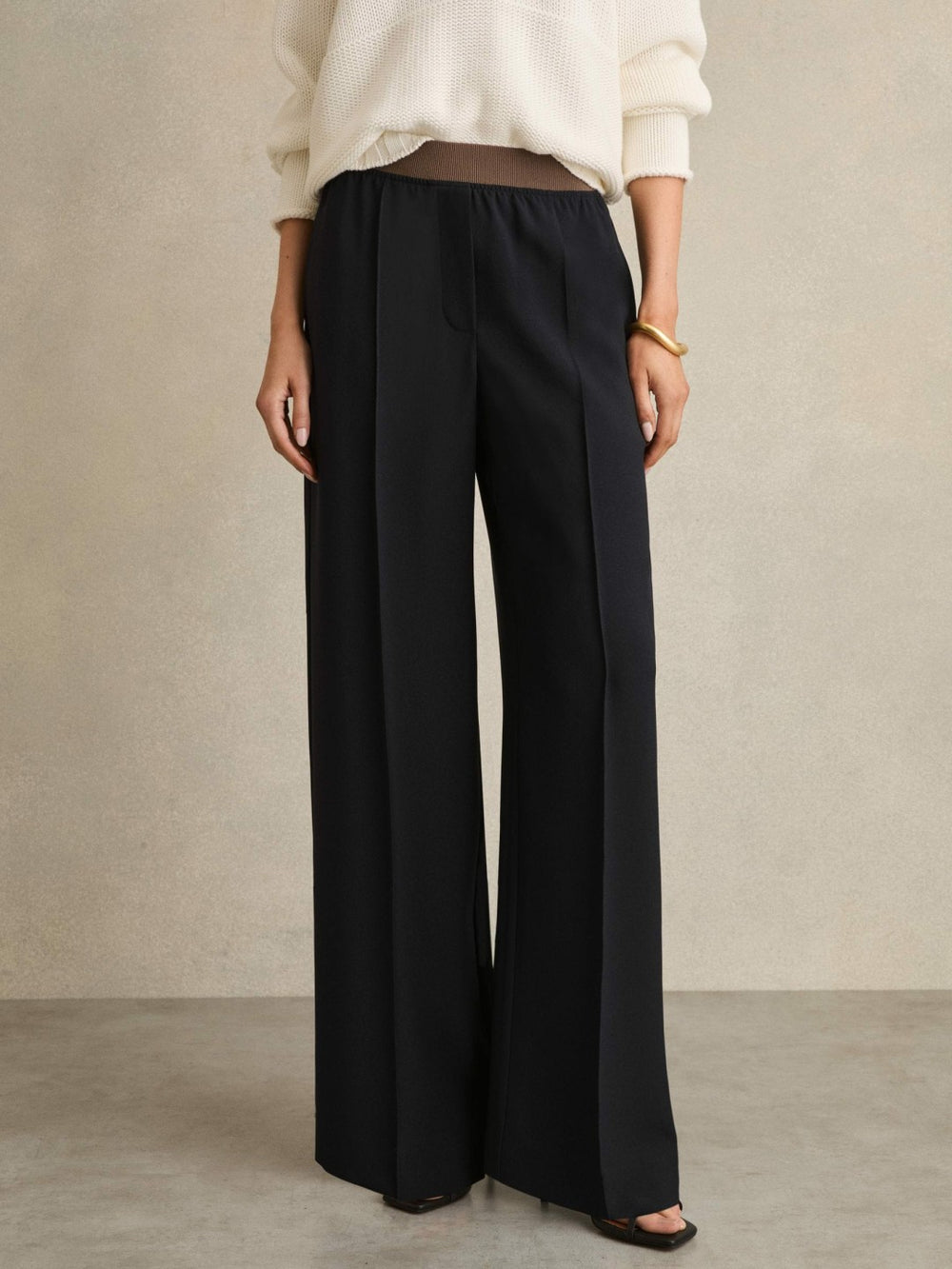 Women Petite Wide-Leg Elasticated-Waist Trousers in Navy