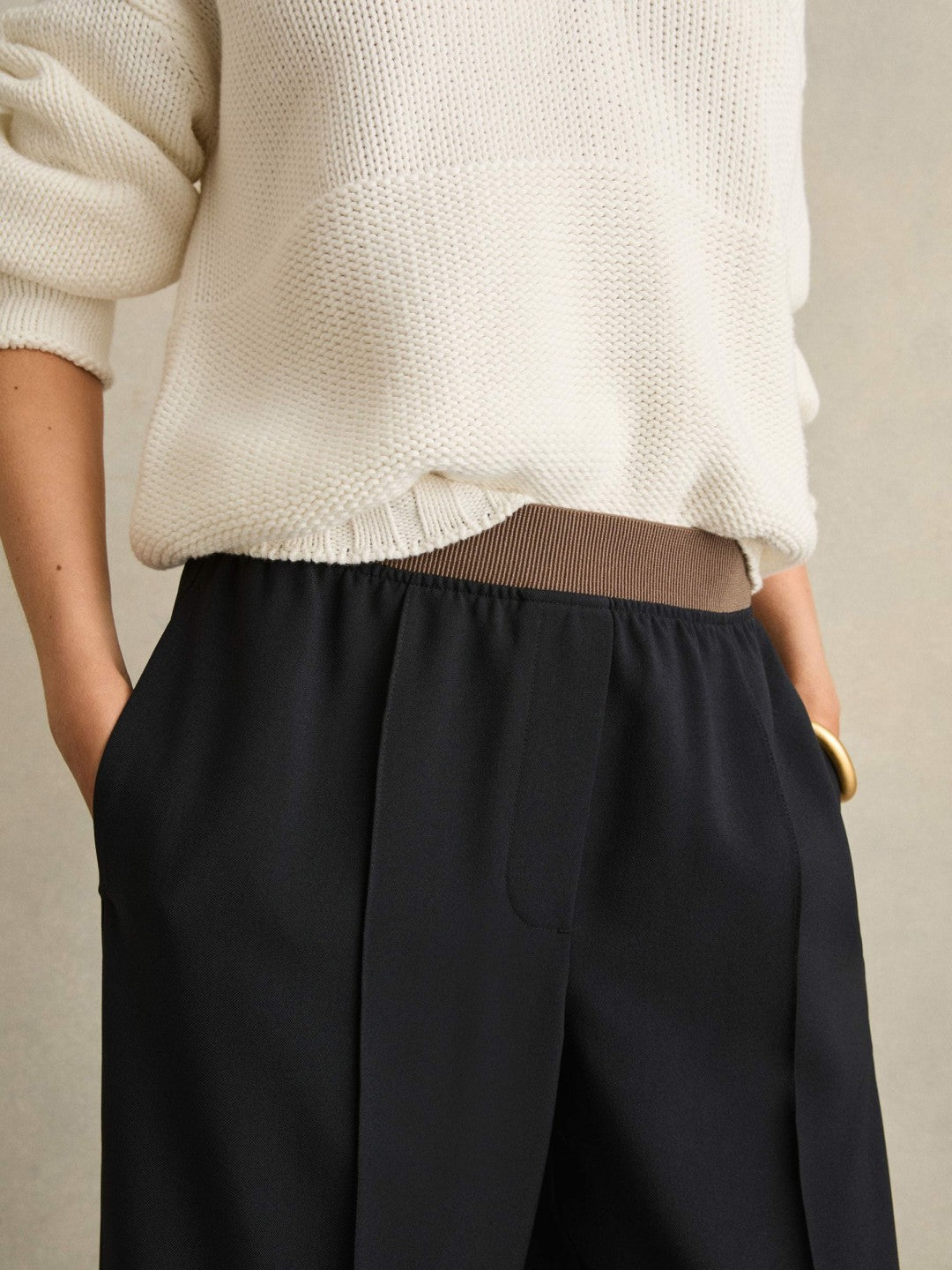 Women Petite Wide-Leg Elasticated-Waist Trousers in Navy