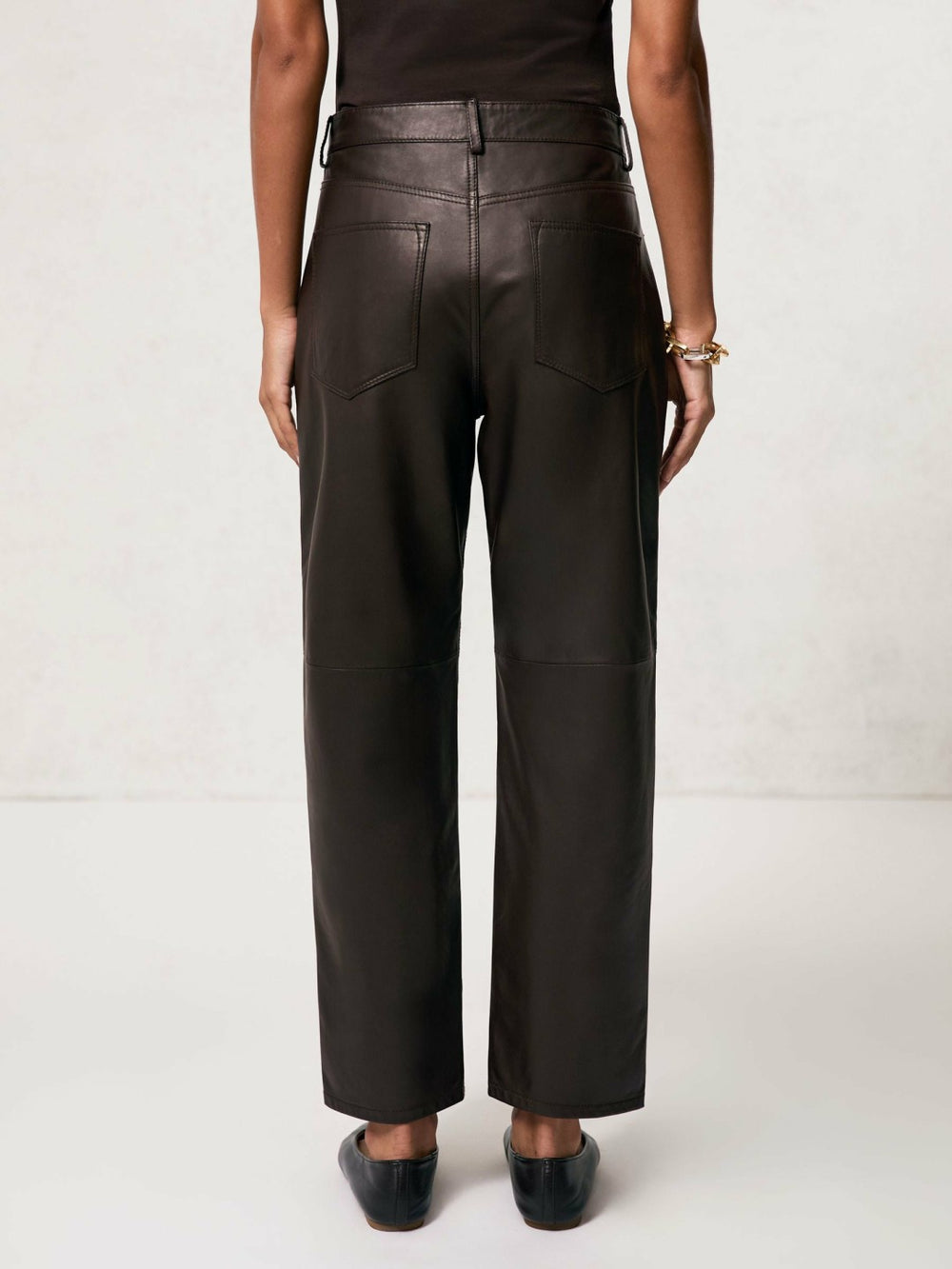Women Petite Leather Slim-Leg Trousers in Chocolate