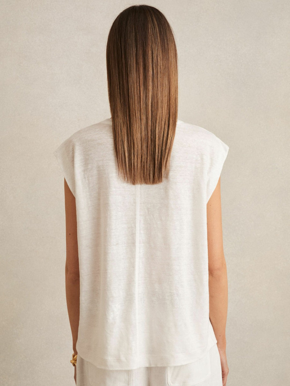 Women Linen Cap-Sleeve T-Shirt in White