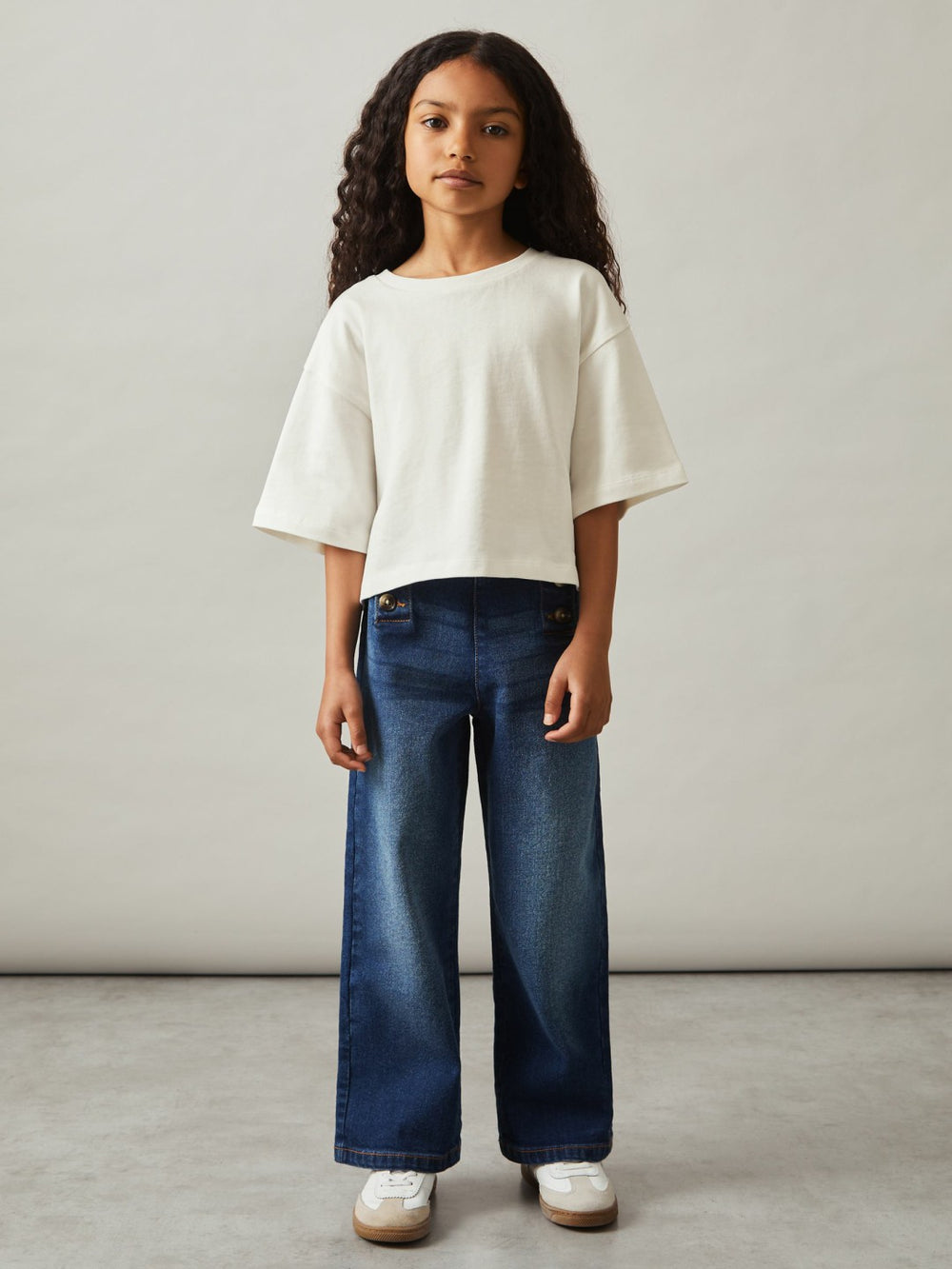 Children & Baby 9-13 yrs Oversize Cotton Cropped T-Shirt in Ivory