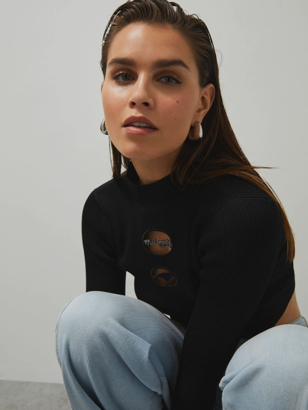 Women McLaren F1 Team Cut-Out Knit Crop Top in Black