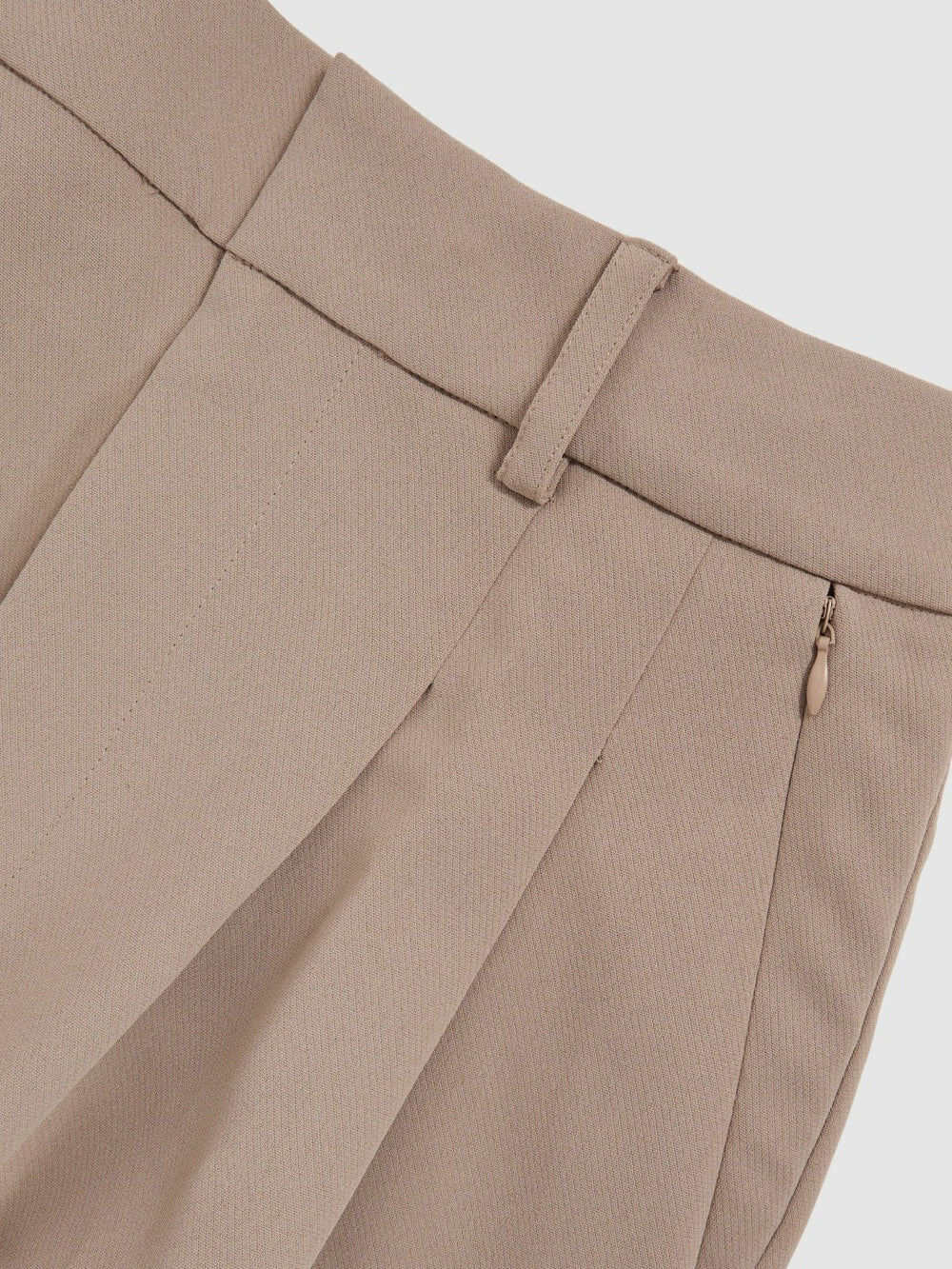 Women Good American Tailored Trousers in Beige