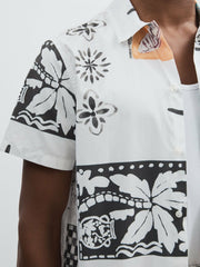 Men Les Deux Cotton Graphic-Print Shirt in Ivory Print