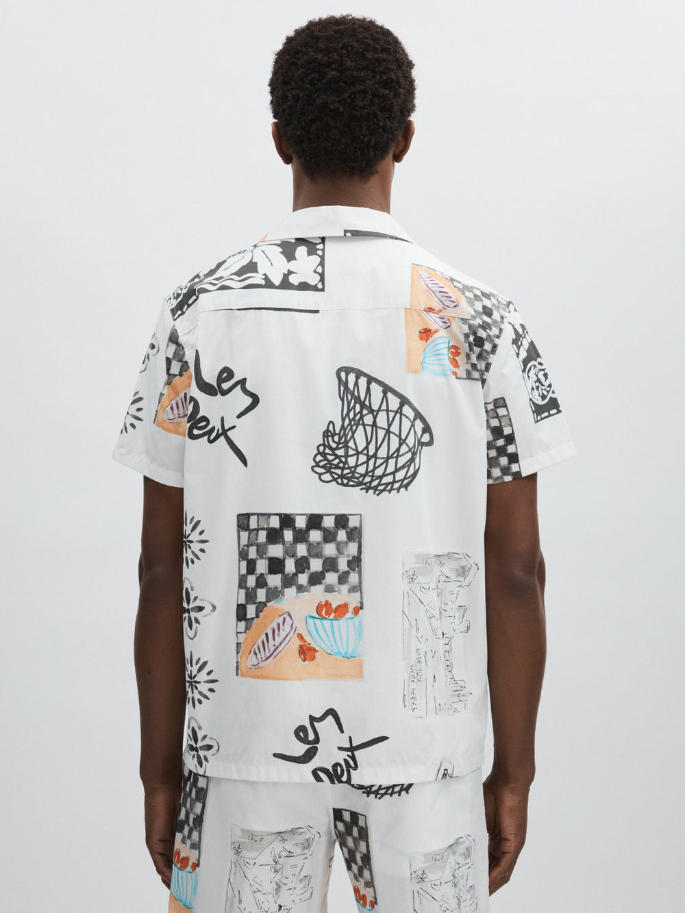 Men Les Deux Cotton Graphic-Print Shirt in Ivory Print