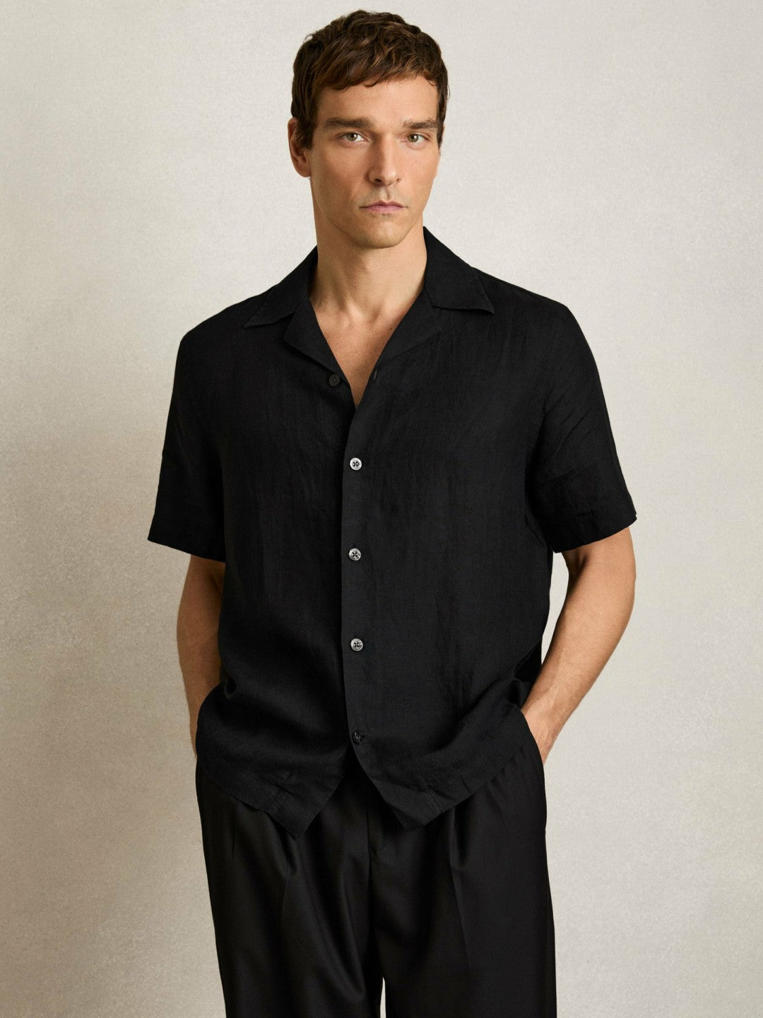 Men Linen Cuban-Collar Shirt in Black