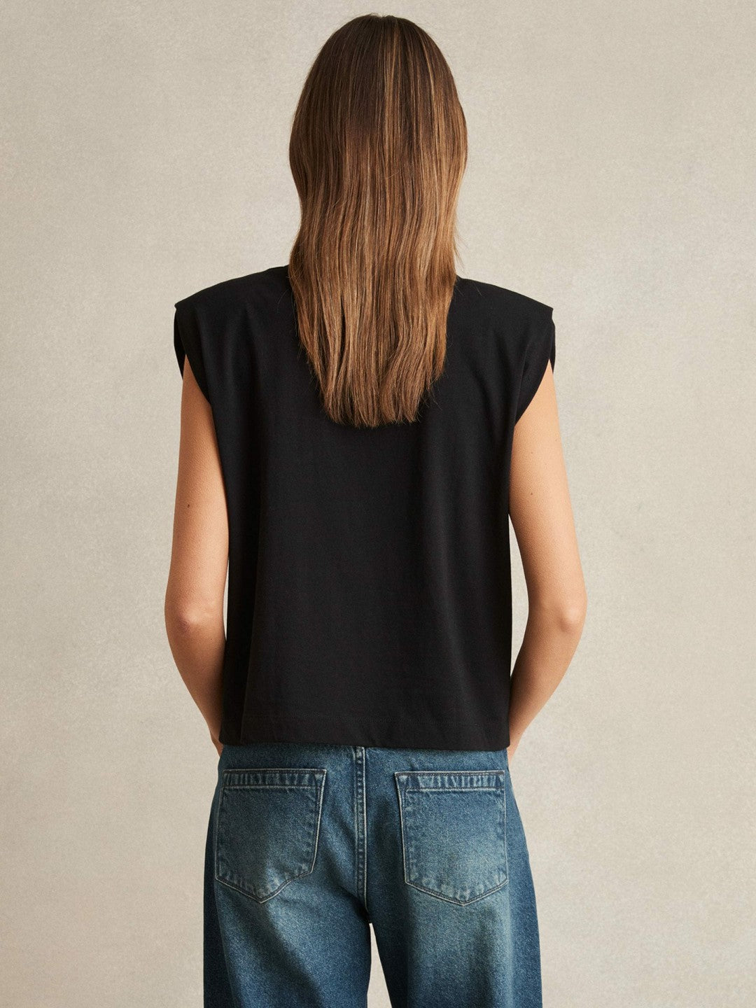 Women Cotton Shoulder-Pad V-Neck Top in Black
