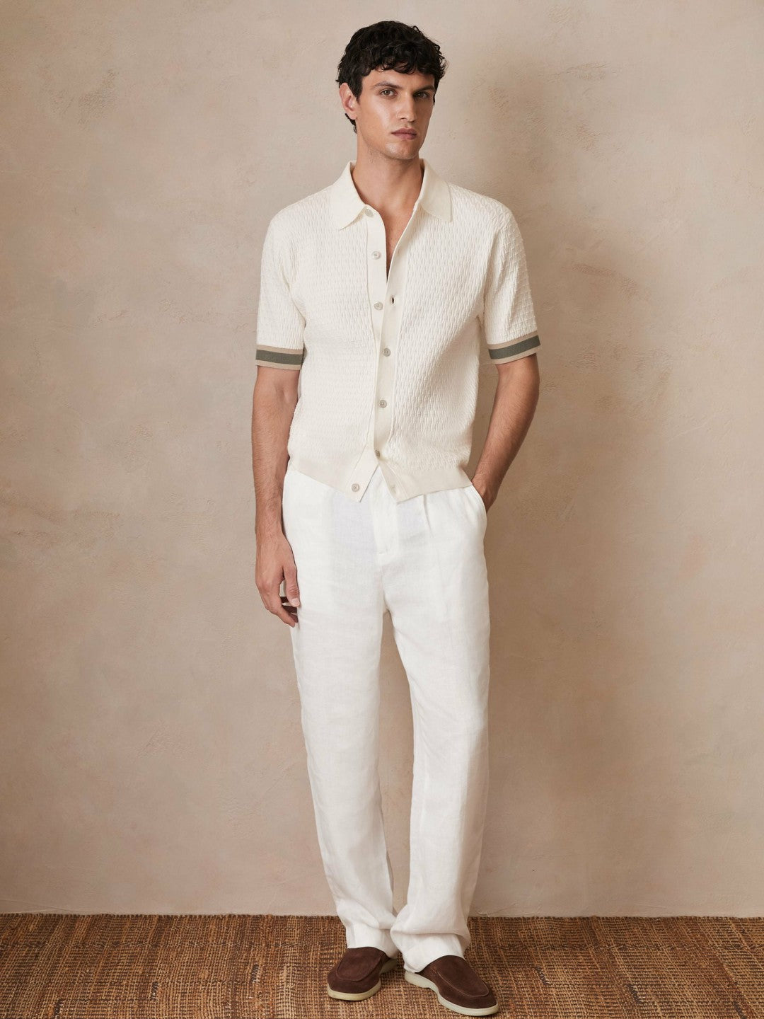 Men | Ché Textured Cuff-Trim Shirt in White