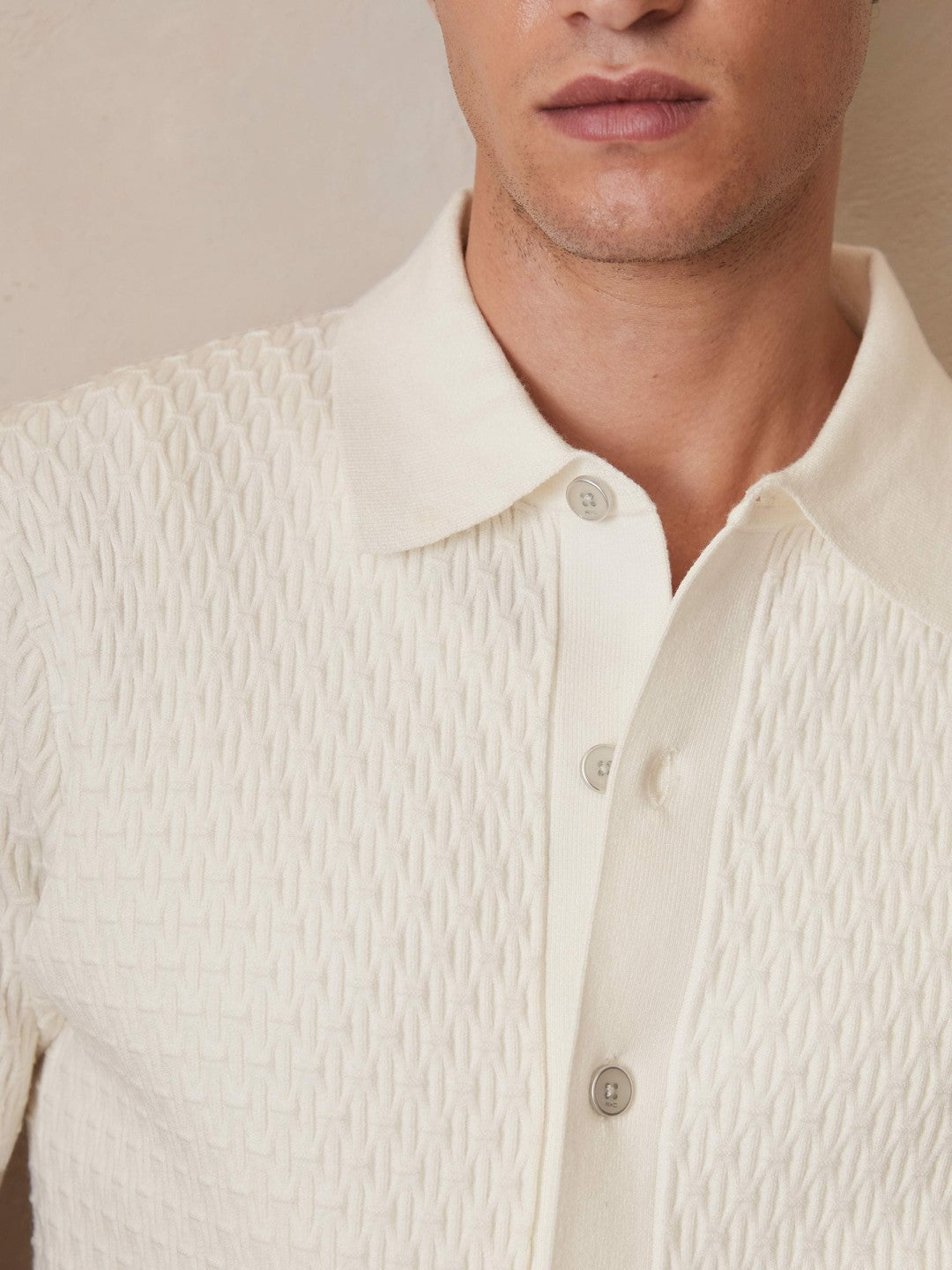 Men | Ché Textured Cuff-Trim Shirt in White