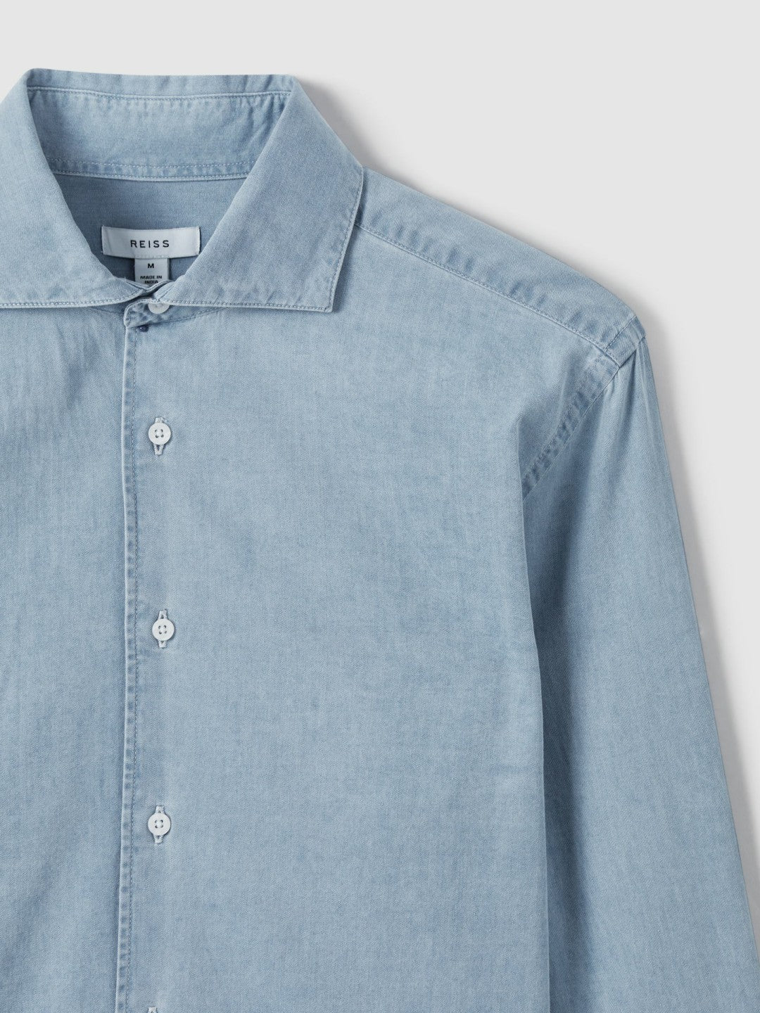 Men Washed Cotton Chambray Shirt in Blue