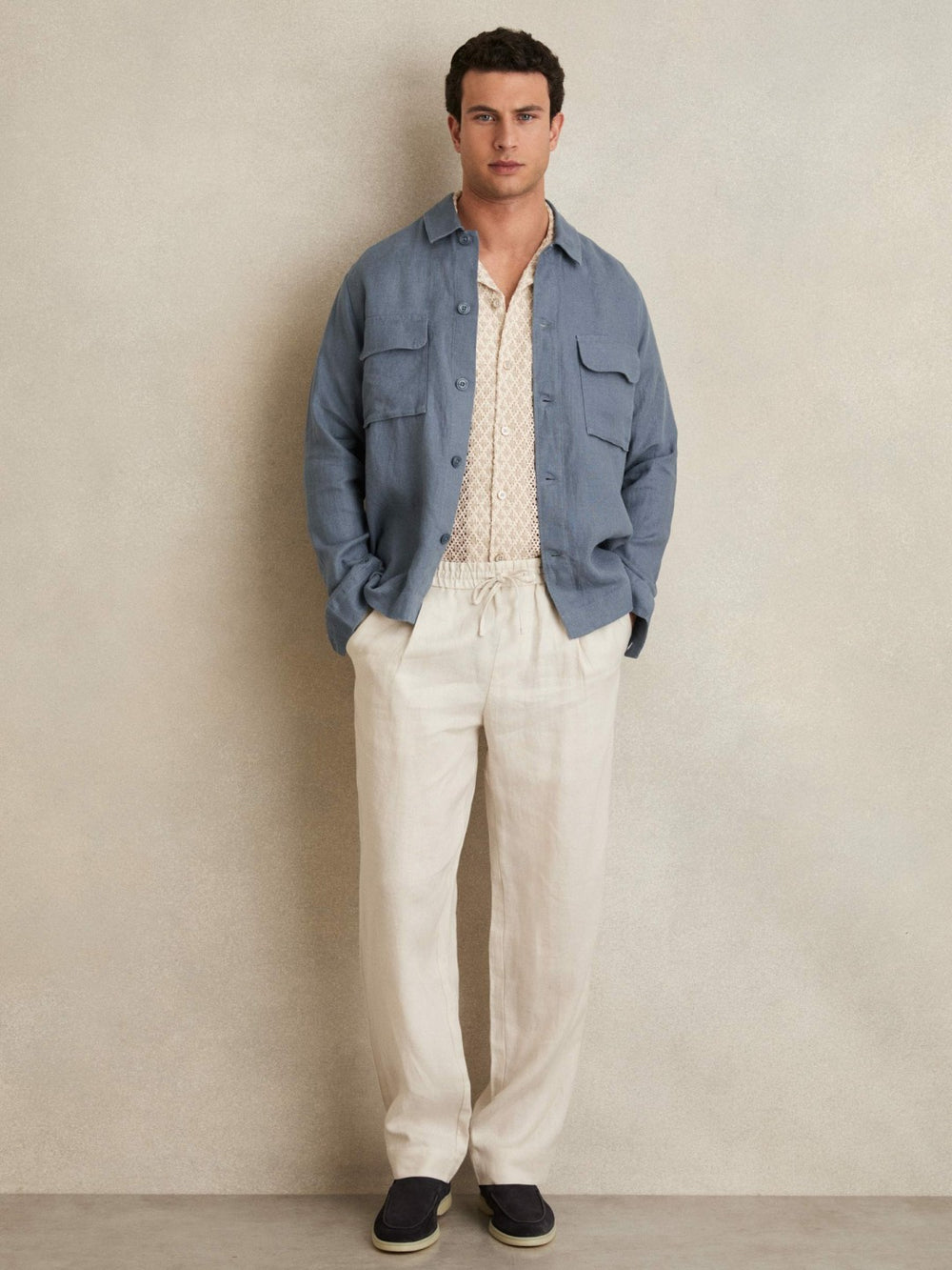 Men Linen Twin-Pocket Overshirt in Airforce Blue