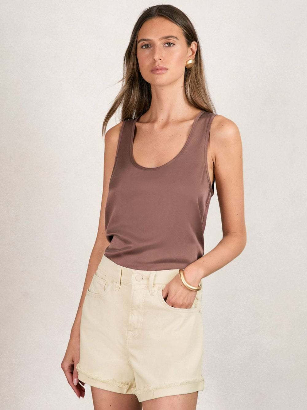 Women 90S Shorts in Ecru