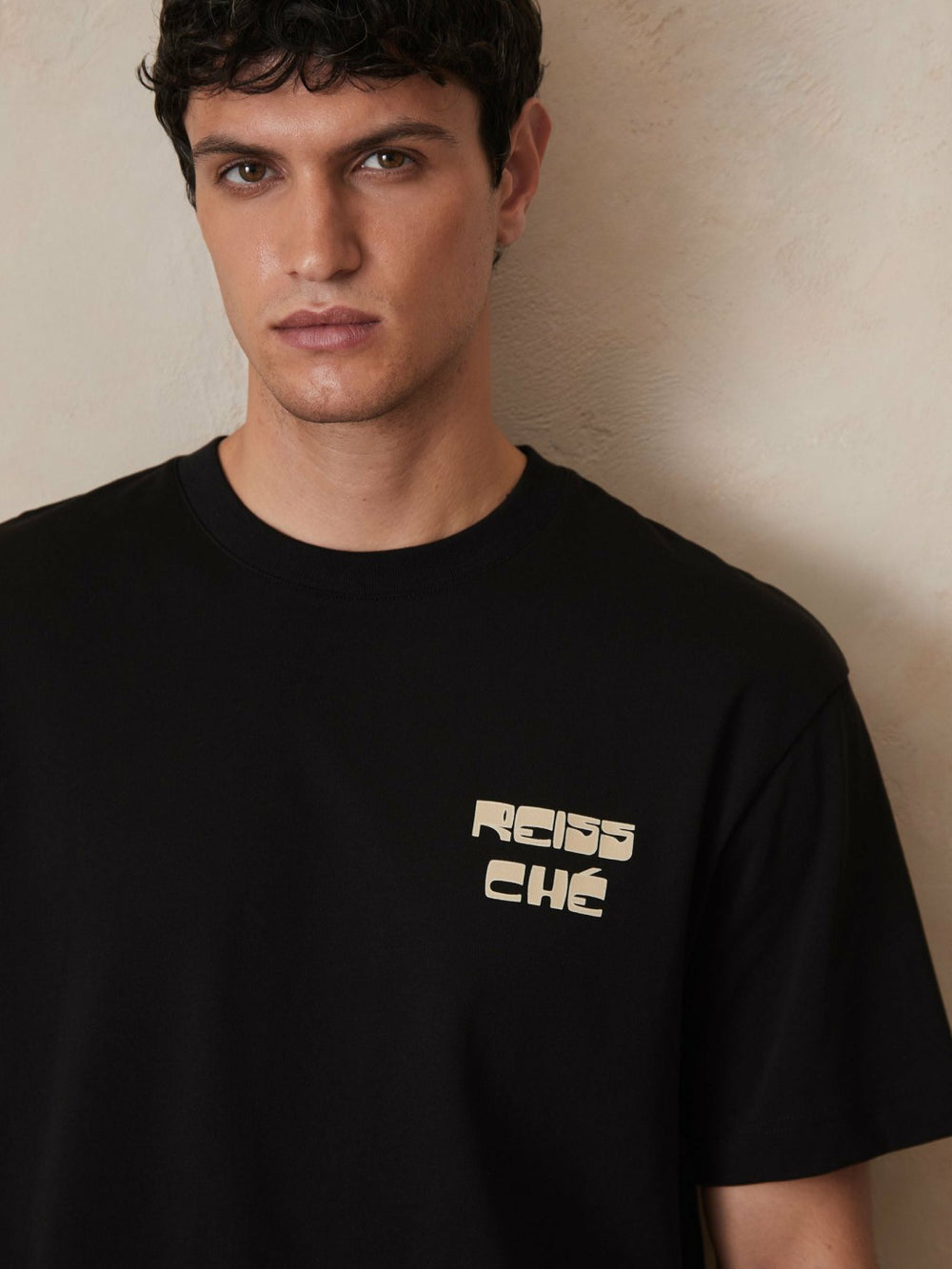 Men | Ché Cotton Palm-Print T-Shirt in Black