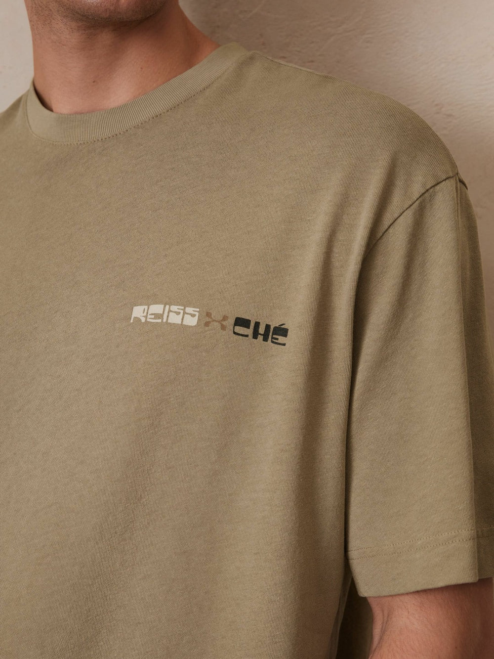Men | Ché Cotton-Linen Sunset T-Shirt in Sage Green
