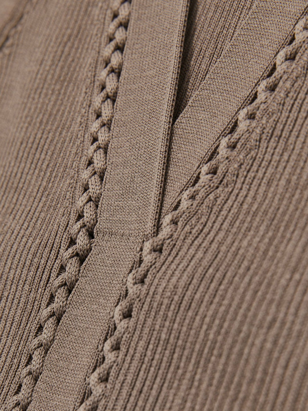 Women Craft-Stitch Rib-Knit Vest in Mink