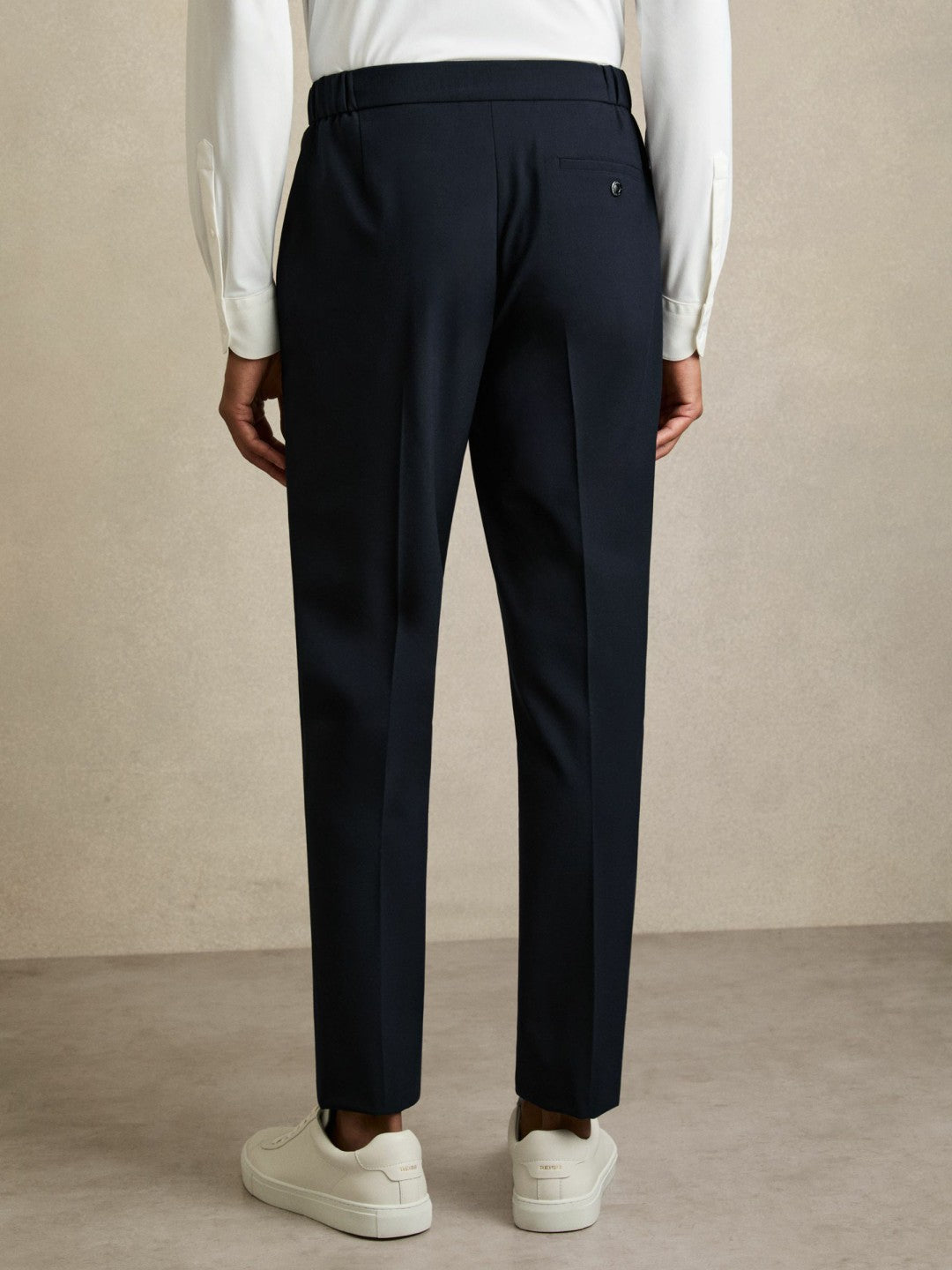 Men Slim-Fit Internal-Drawstring Trousers in Navy