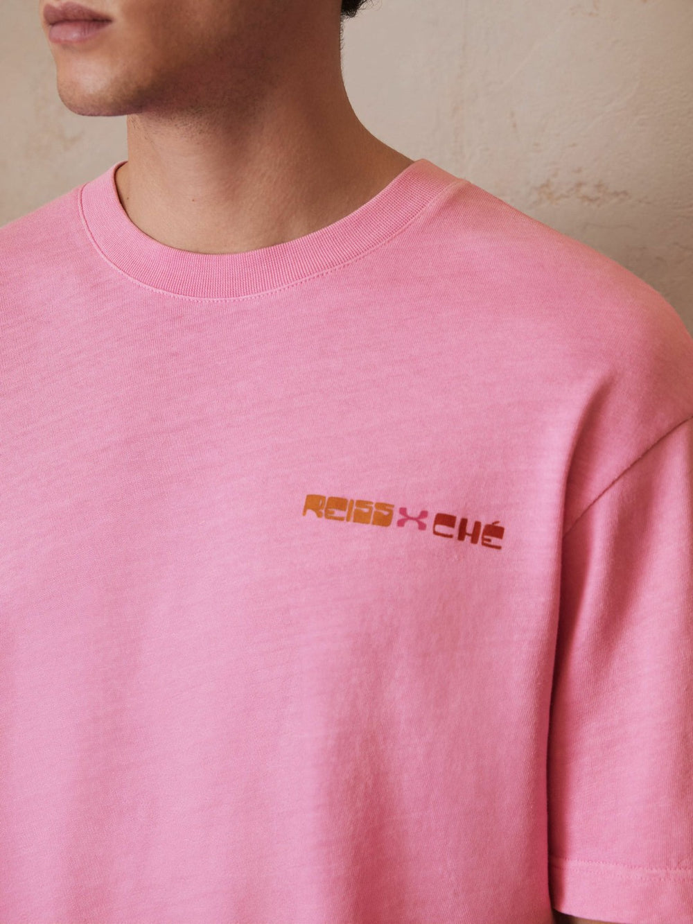 Men | Ché Cotton-Linen Sunset T-Shirt in Pink