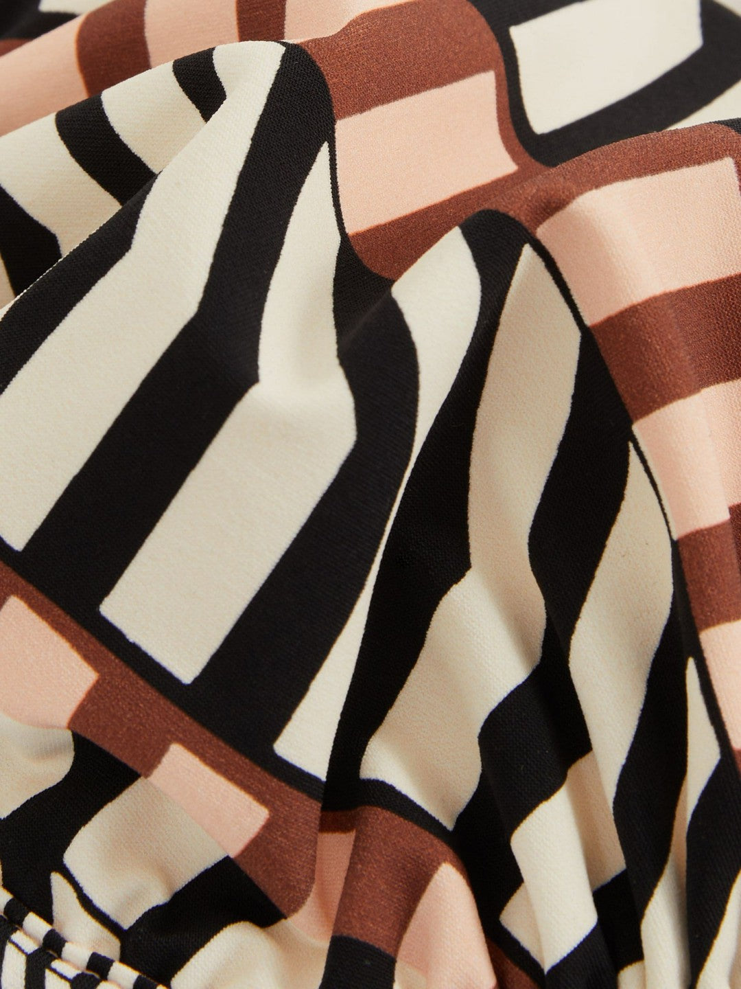 Women Chevron Stripe Underwired Bikini Top in Black/Brown