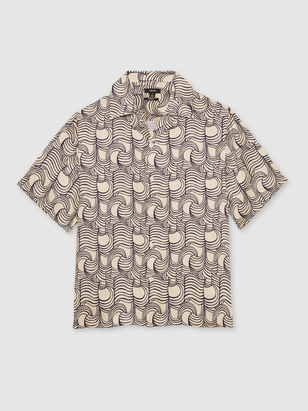 Men Wave Print Cuban Collar Shirt in Off White/Navy