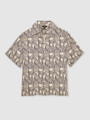 Men Wave Print Cuban Collar Shirt in Off White/Navy