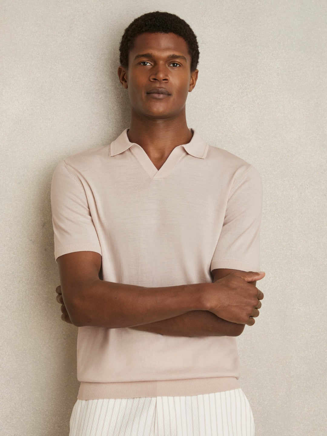 Men Merino Wool Open Collar Polo Shirt in Beige