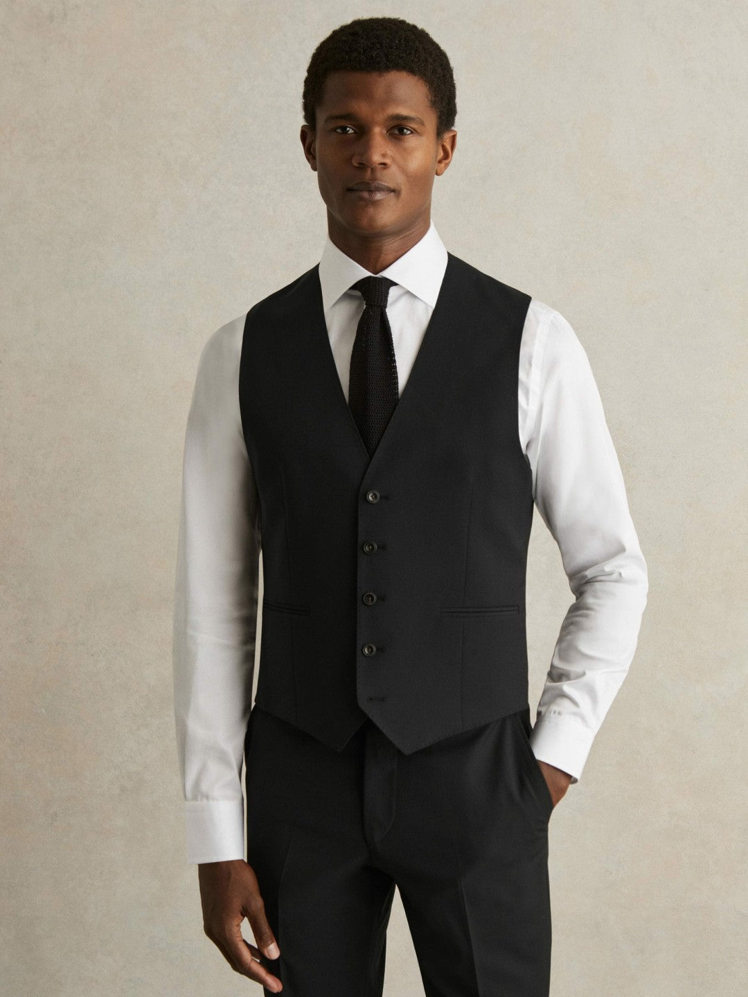 Men Wool-Blend Slim-Fit Waistcoat in Black
