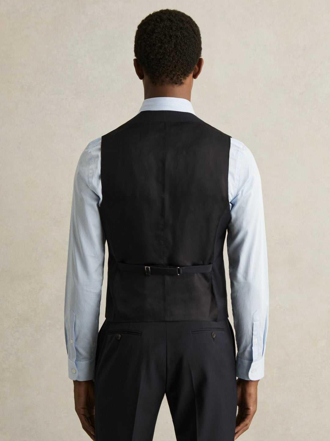 Men Wool-Blend Slim-Fit Waistcoat in Navy