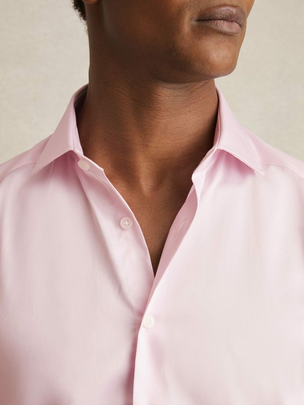 Men Slim Fit Cotton Sateen Shirt in Pink