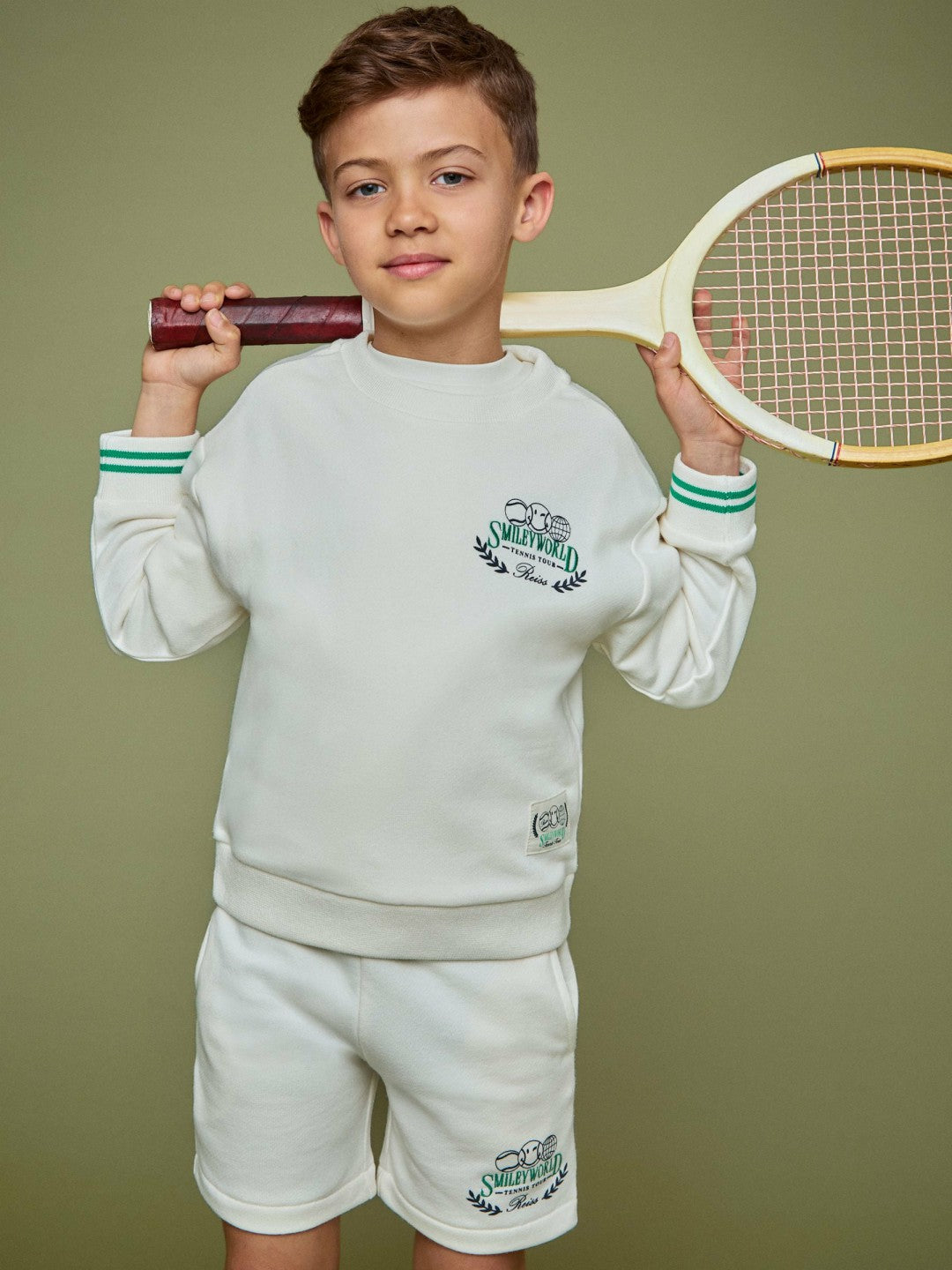 Children & Baby 3-9 yrs SmileyWorld Logo Sweatshirt Unisex Fit in White