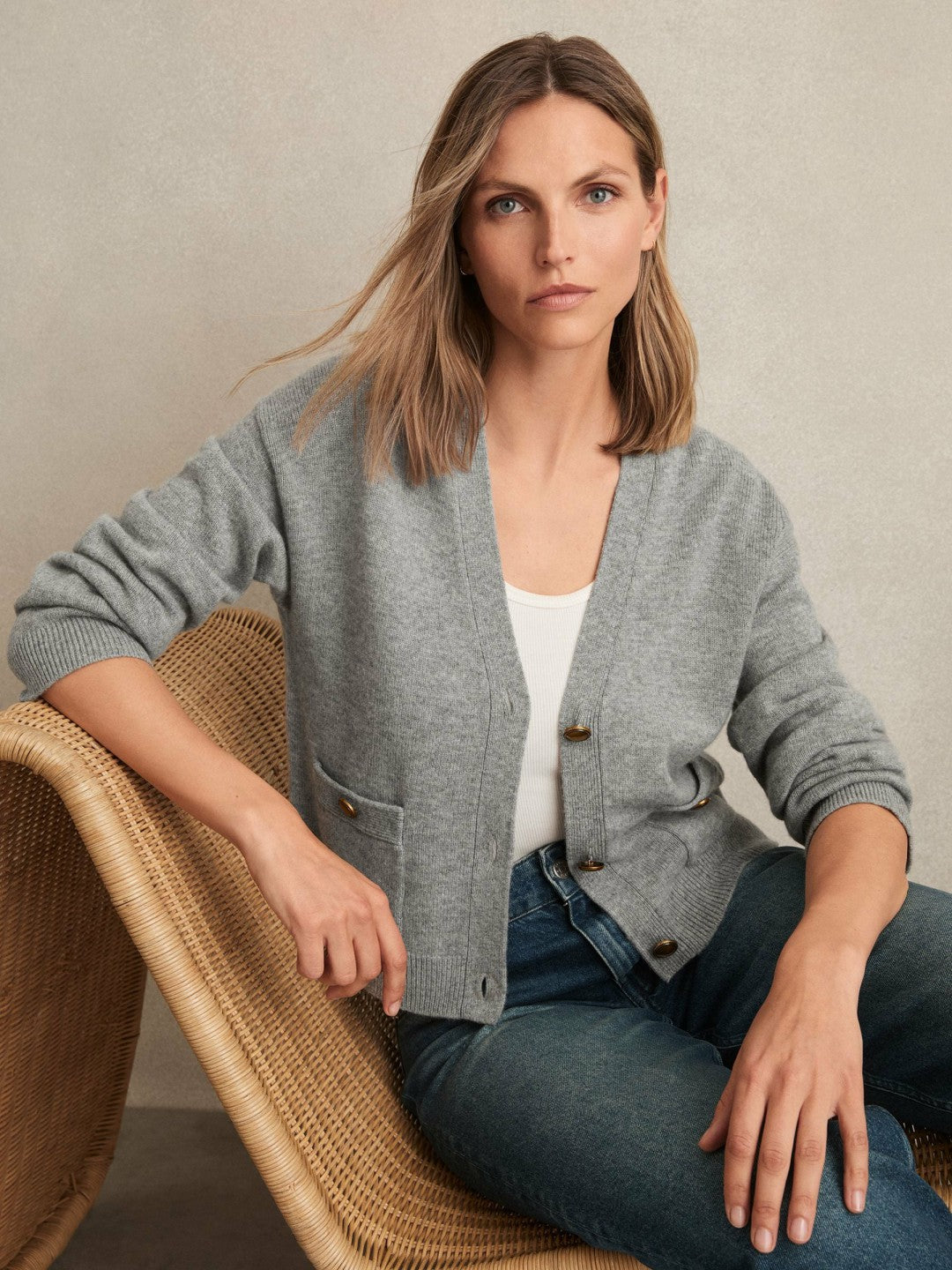 Women Wool-Cashmere Button Cardigan in Silver Grey