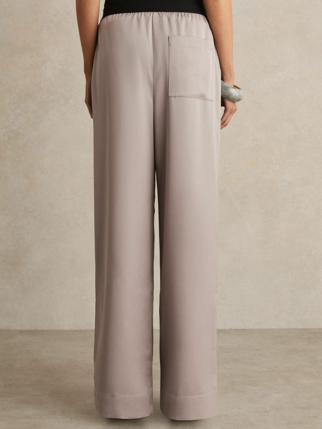 Women Satin Wide Leg Elastic Waist Trousers in Grey
