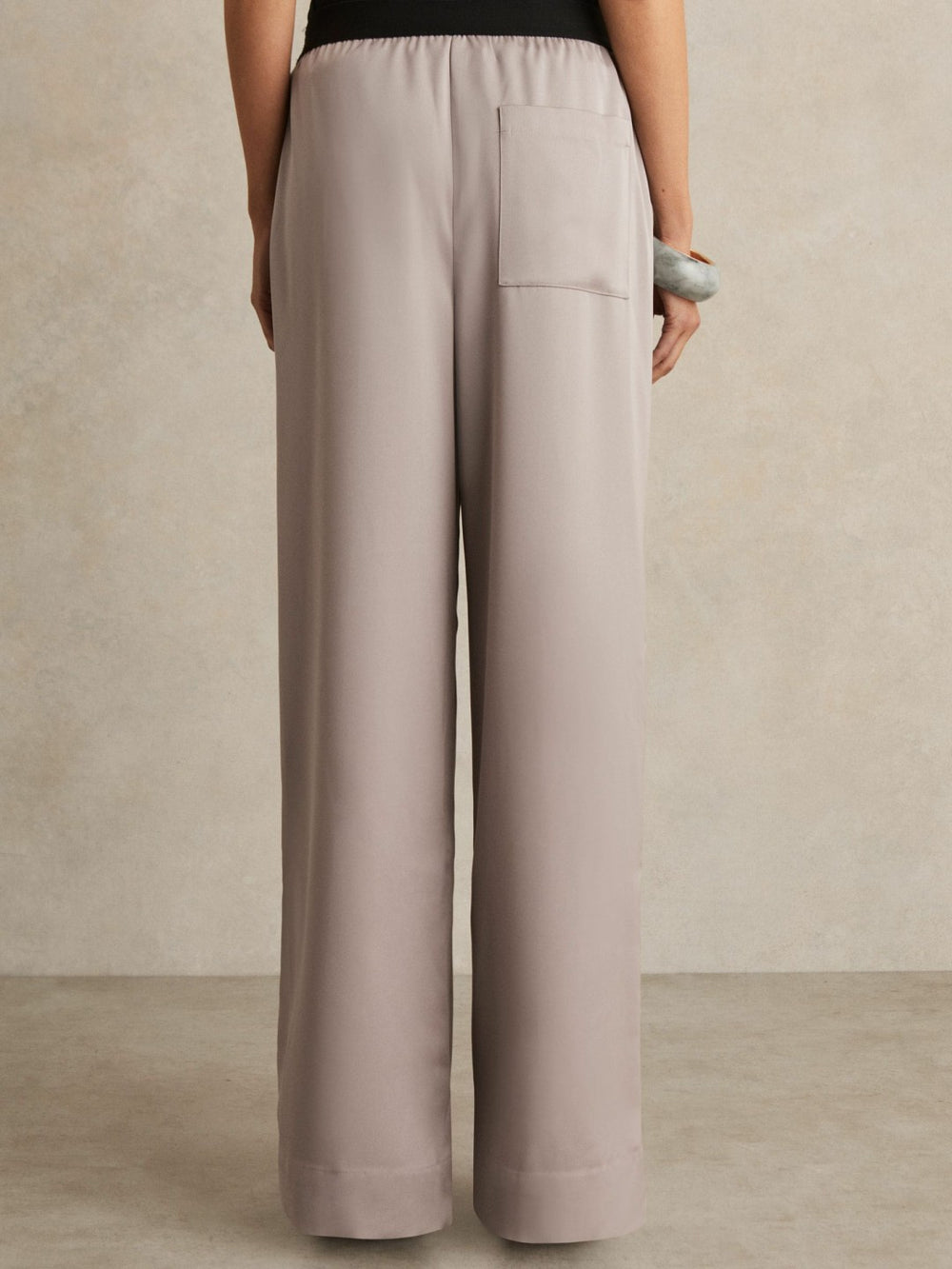 Women Satin Wide Leg Elastic Waist Trousers in Grey