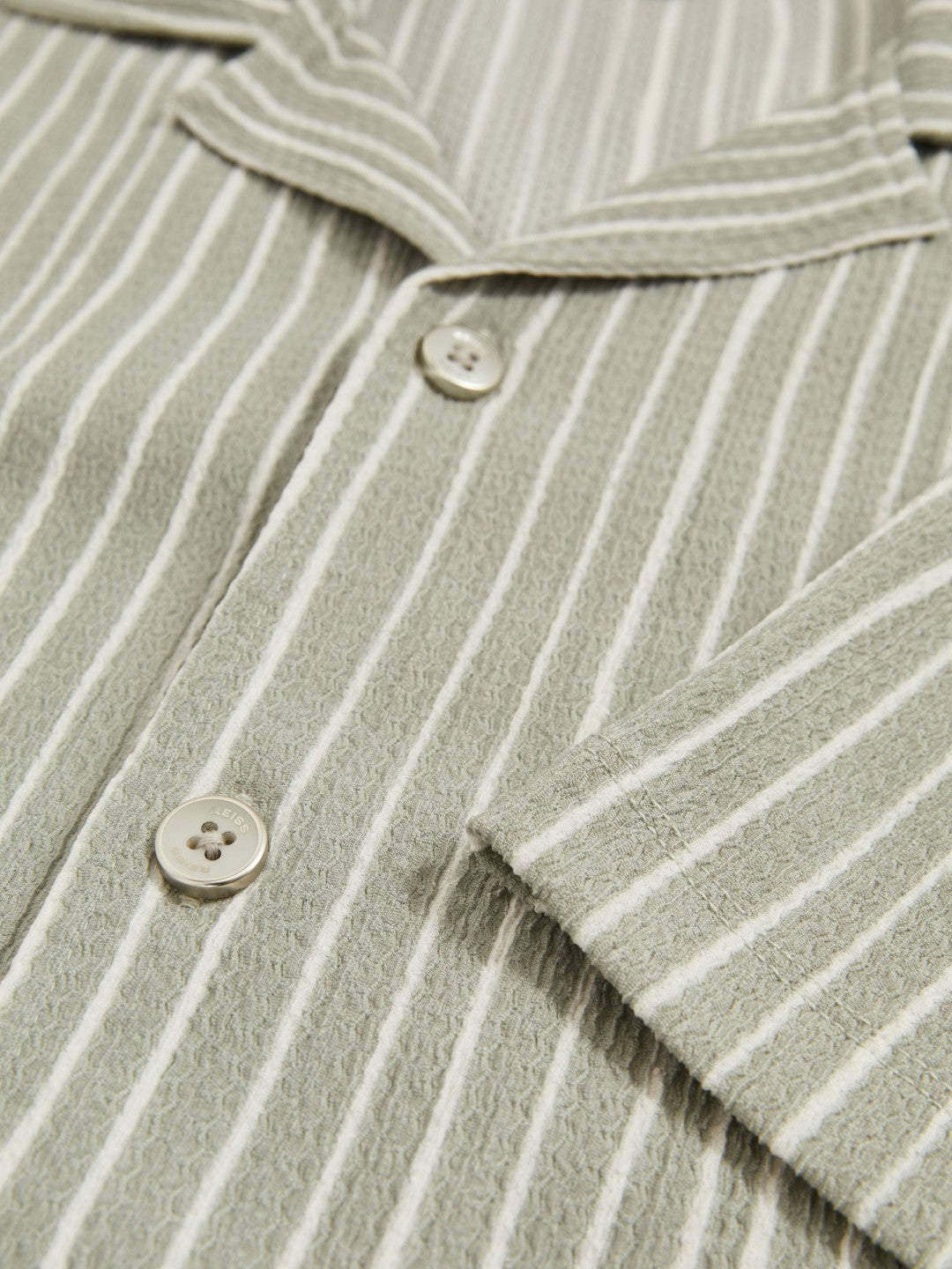 Men Textured Stripe Cuban Collar Shirt in Sage/White