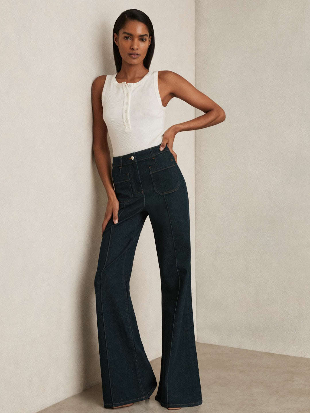 Women Petite Patch-Pocket Flared Jeans in Dark Blue