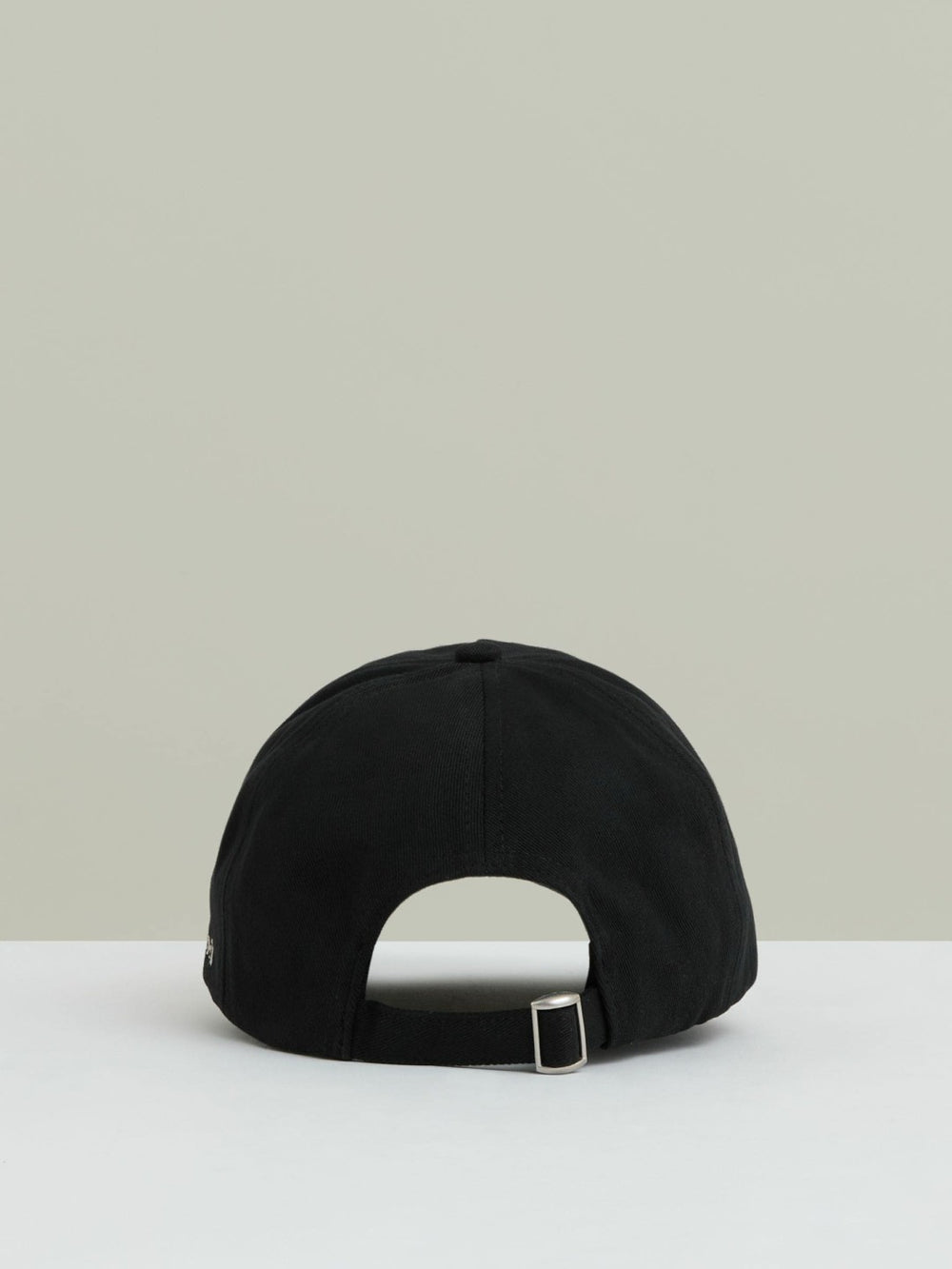 Men | Ché Logo-Embroidered Cap in Black