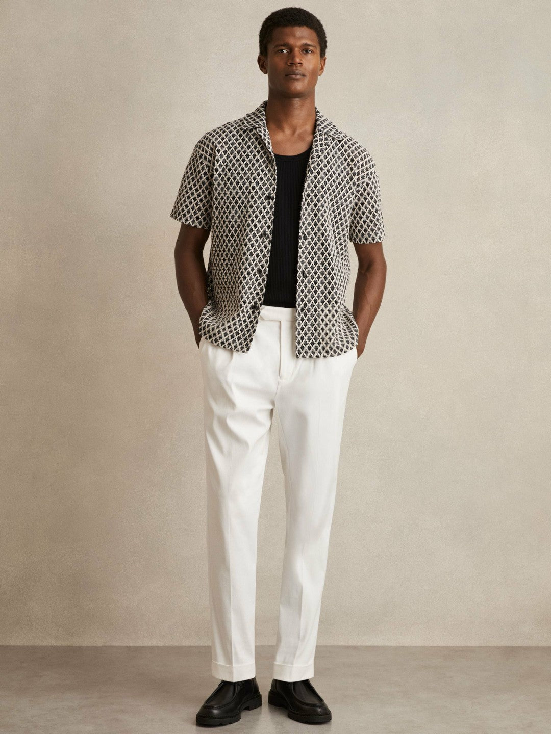 Men Geometric-Crochet Cuban-Collar Shirt in Navy/White