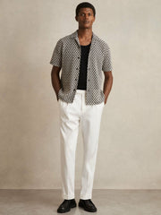 Men Geometric-Crochet Cuban-Collar Shirt in Navy/White