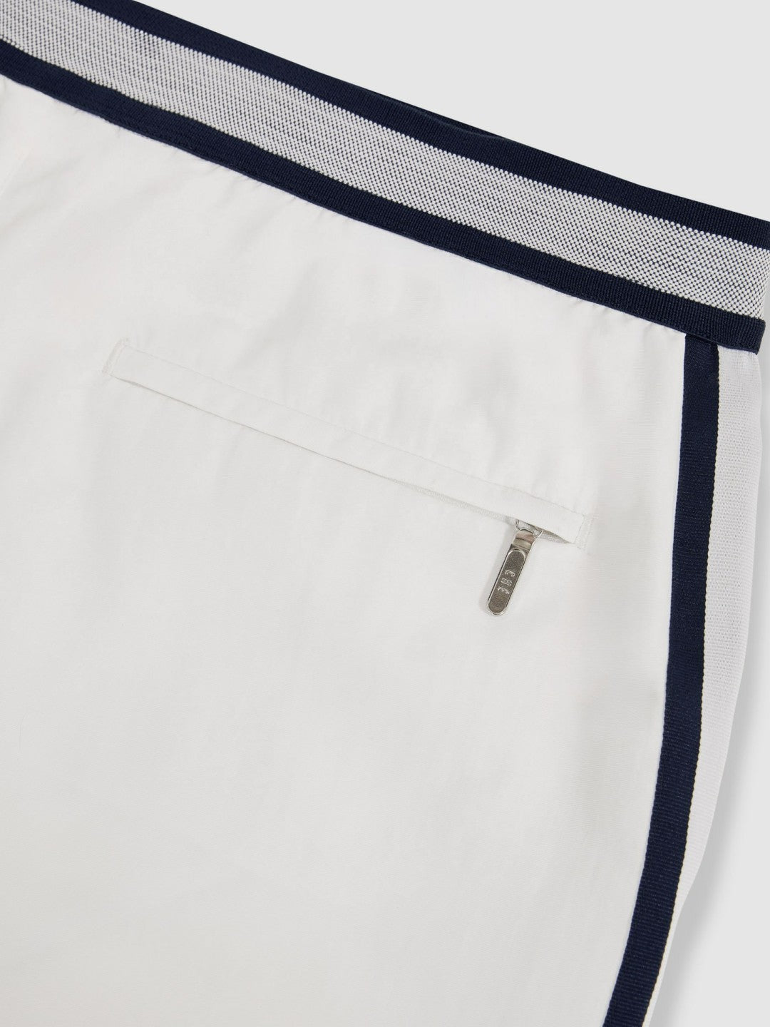 Men | Ché Stripe-Trim Swim Shorts in White
