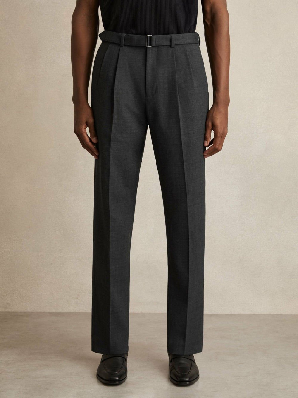 Men Wool-Blend Belted Pleated Trousers Regular-Fit in Charcoal Grey