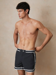 Men | Ché Stripe-Trim Swim Shorts in Navy