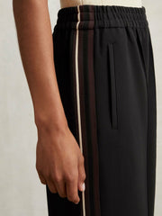 Women Side-Stripe Wide-Leg Trousers in Black