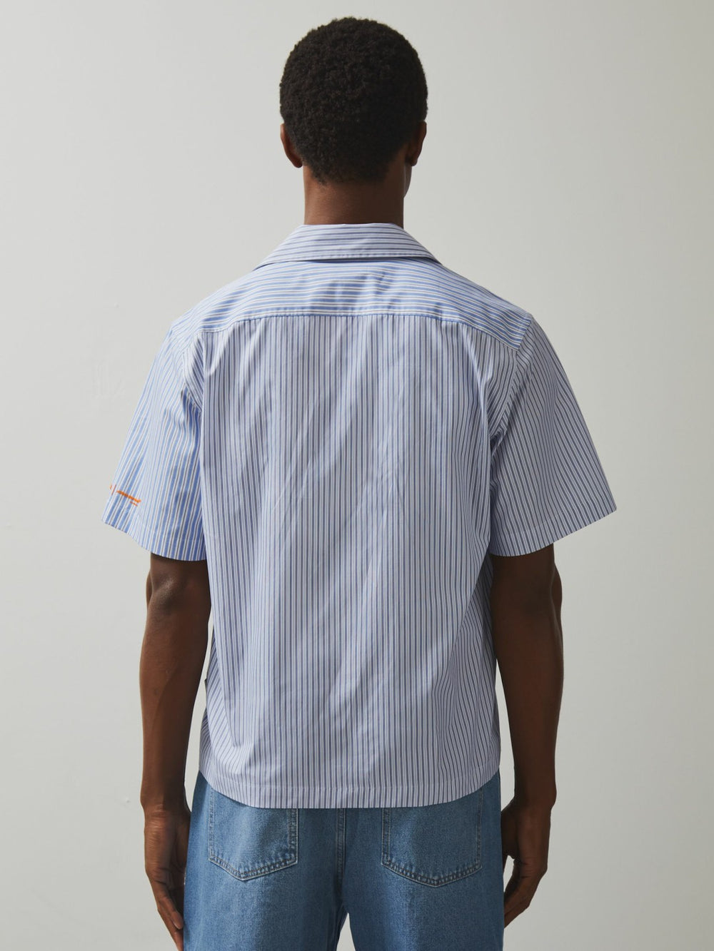 Men McLaren F1 Team Cuban Collar Striped Shirt in Soft Blue/White