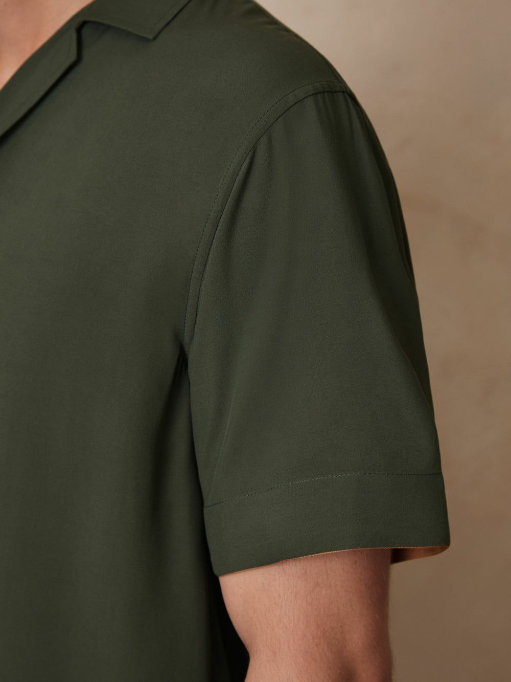 Men | Ché Stripe-Cuff Shirt in Pine Green