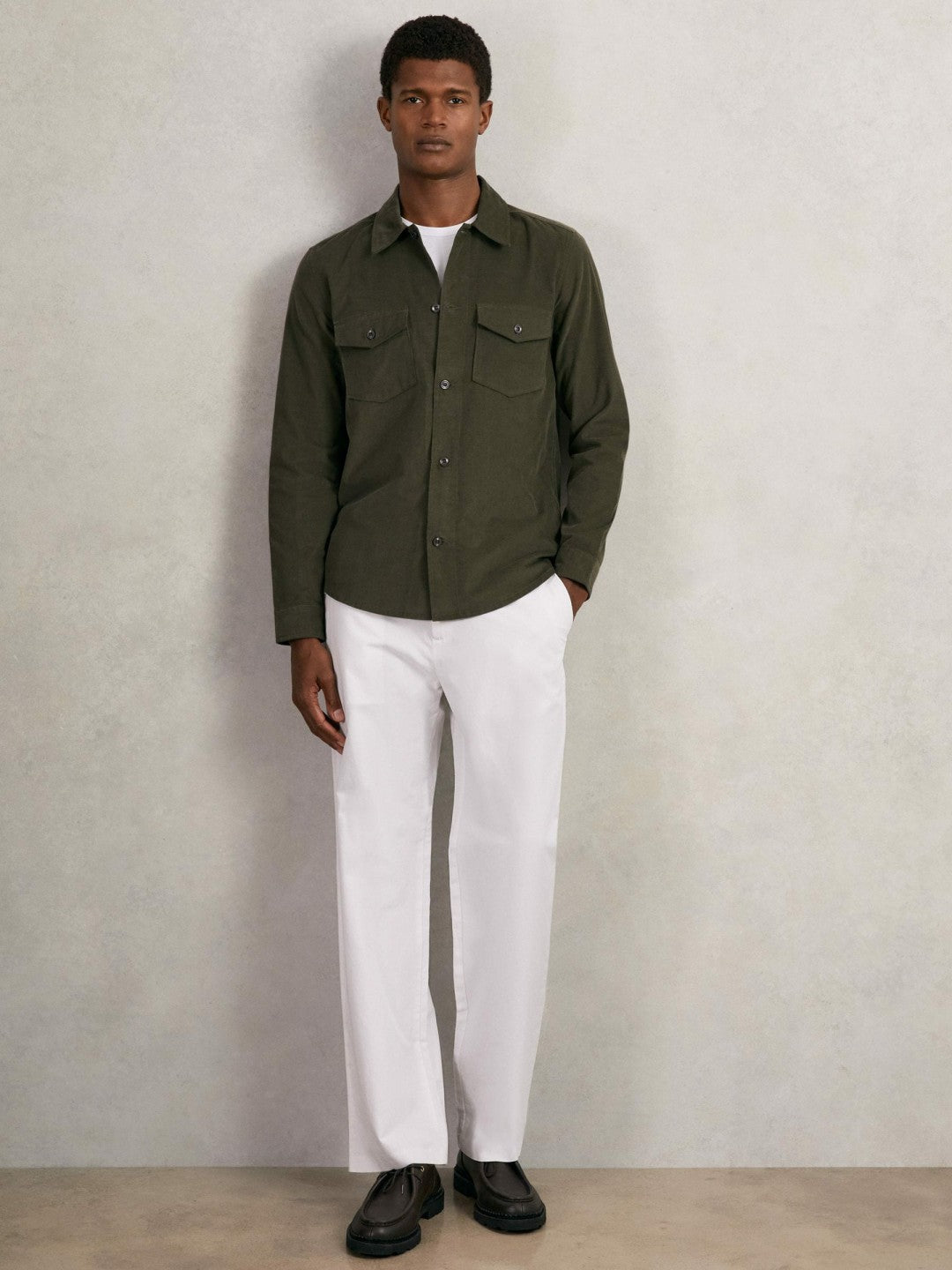 Men Cotton Corduroy Twin-Pocket Overshirt in Khaki Green