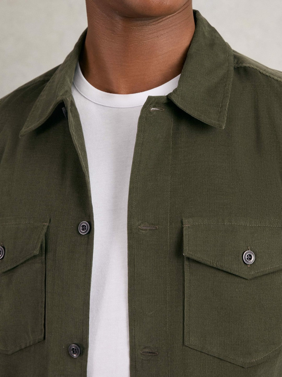 Men Cotton Corduroy Twin-Pocket Overshirt in Khaki Green