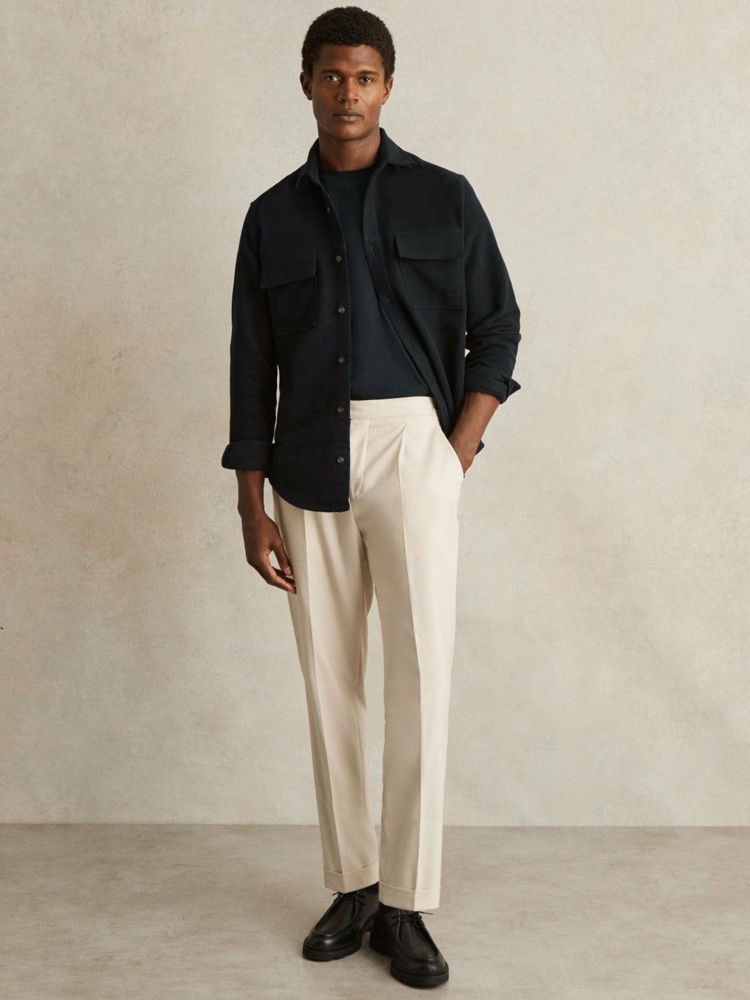 Men Moleskin-Cotton Twin-Pocket Overshirt in Navy