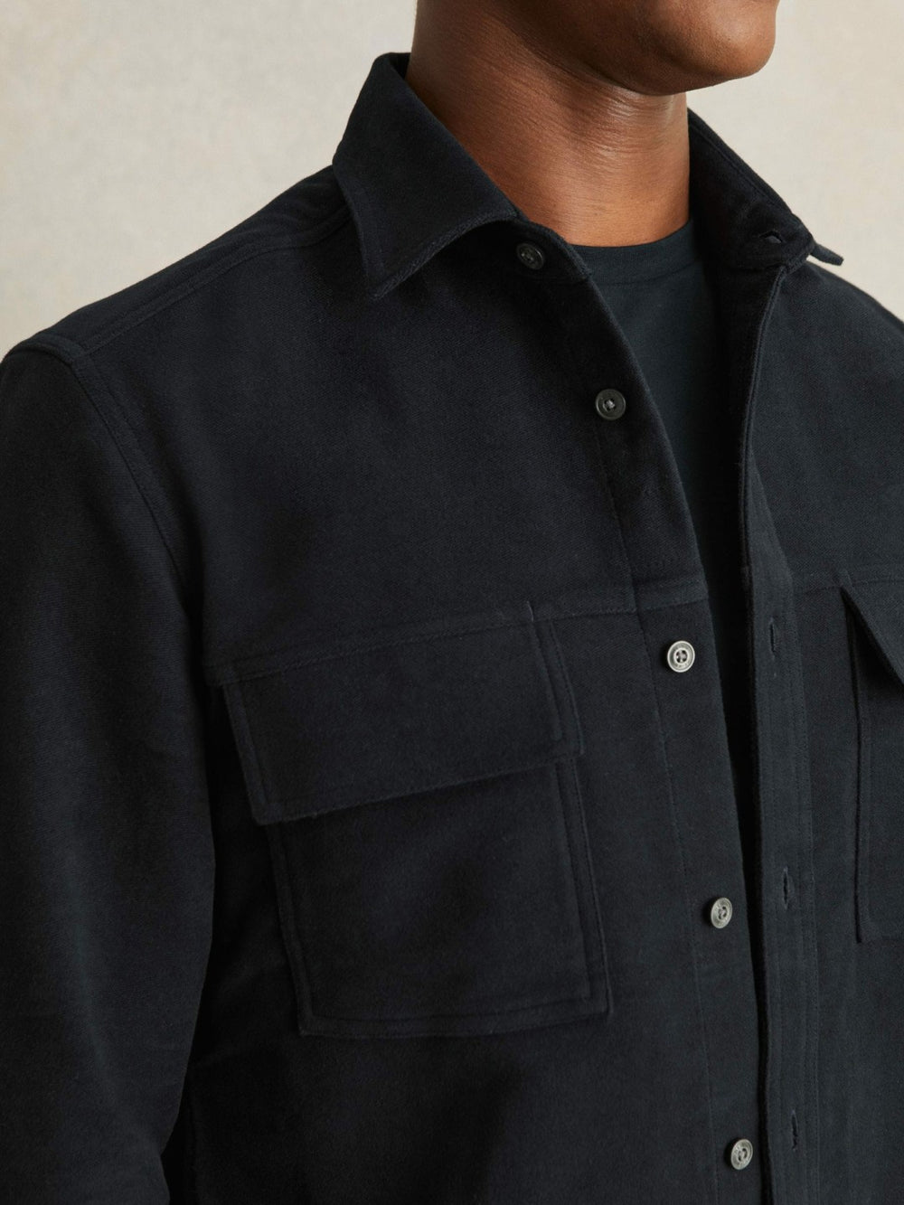 Men Moleskin-Cotton Twin-Pocket Overshirt in Navy