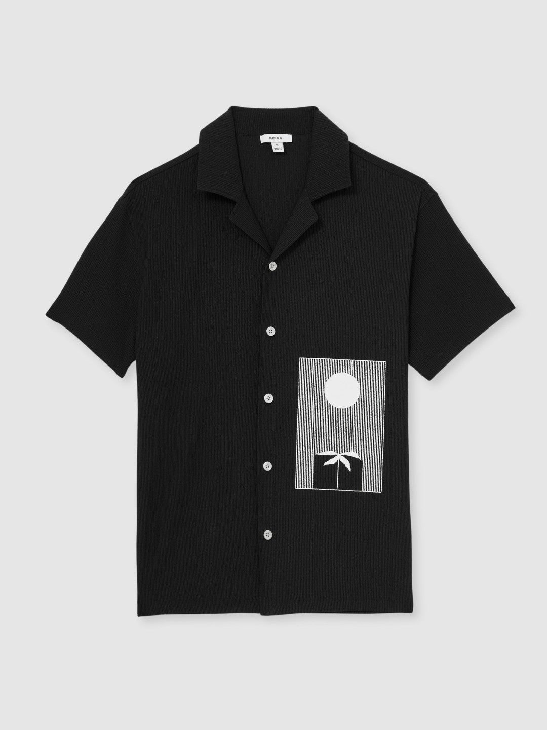 Men Graphic Print Cuban-Collar Shirt in Black